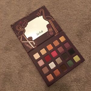 Ciate x Chloe Morello Palette